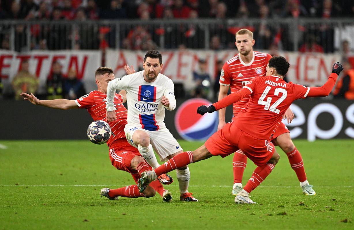 包含意甲倒计时；拜仁慕尼黑赛前防线松动；细节引发关注；管理层满意；数据趋势出现新变化的词条