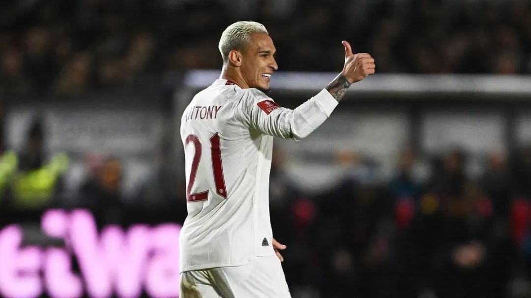 爱游戏-包含转折点！尼斯扳平良机，德甲今晨攻防权衡，话题不断，团队化学反应显著的词条